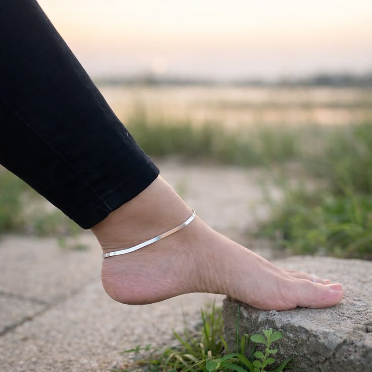 Lustre Flat Snake Anklet (A1-0100)
