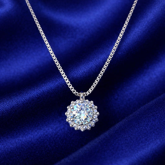 HaloShine Round Diamond Glow Necklace