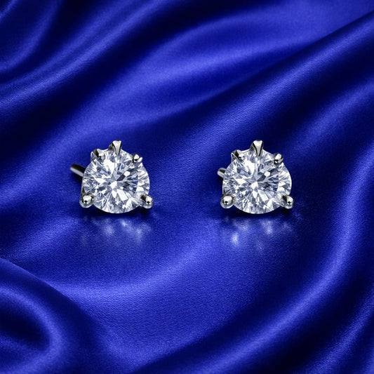 Silver Heart Solitaire Stud Earrings – Romantic Sparkle Design (RRj - 116 - 359)