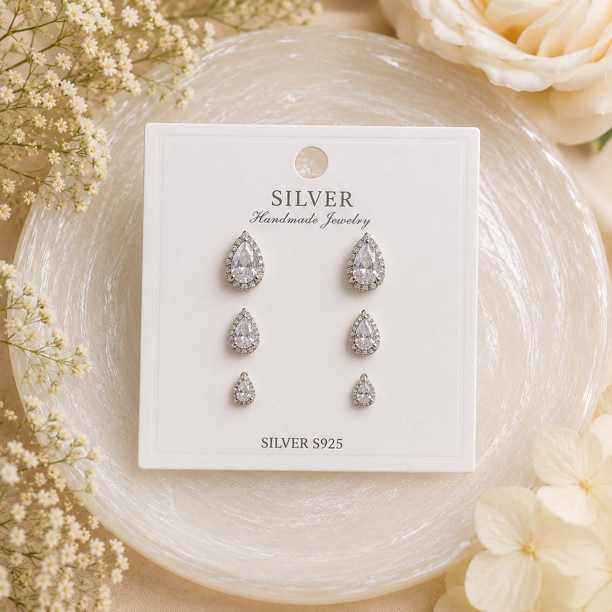 Crystal Heart & Classic Pearl Studs (JC332)