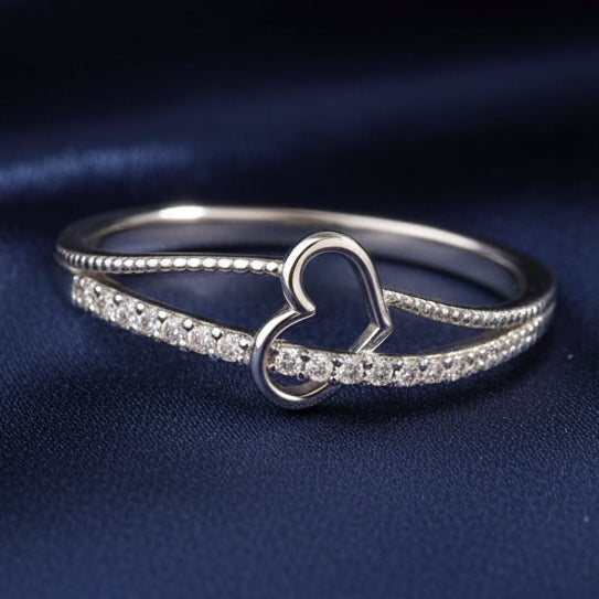 Elegant 925 Sterling Silver Ring for Women - R 605