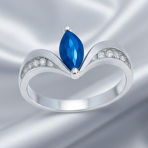 925 Sterling Silver Ring with Blue Stone