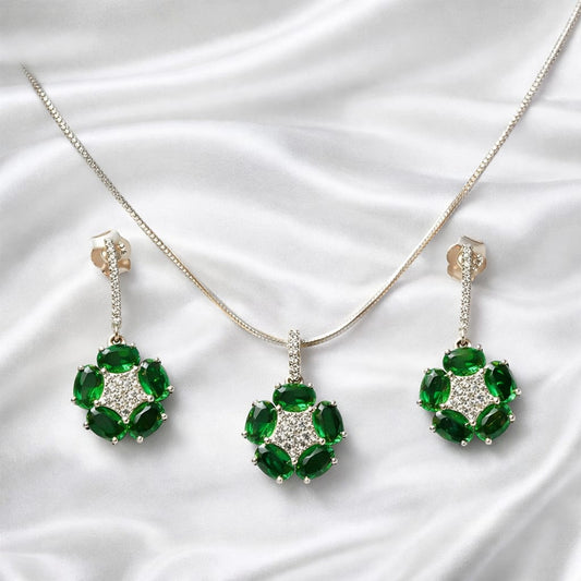 925 Sterling Silver Emerald Green Stone Pendant Set with Chain & Drop Earrings | Oval Cut Cluster Design with Zircon Accents | Party & Wedding Jewellery for Women VR1000-705