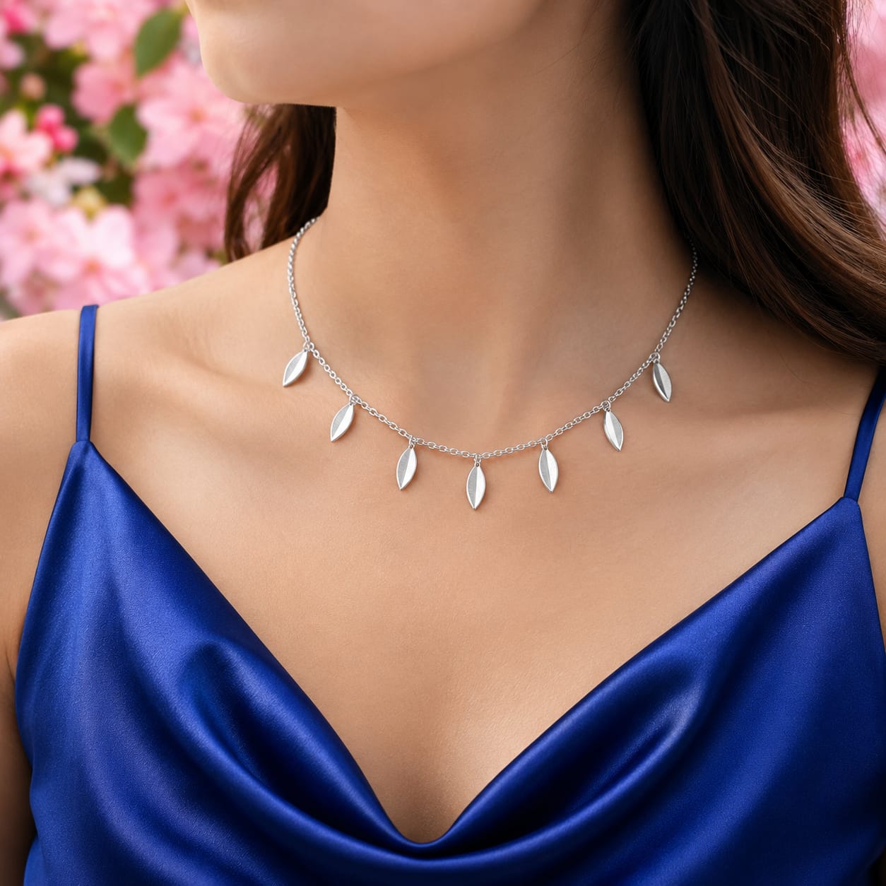 Elara Leaf Drop Silver Chain