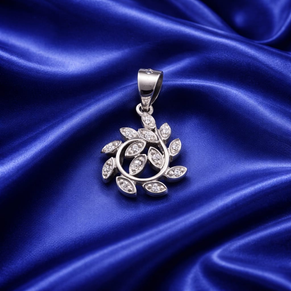 Crystal Leaf Circle Silver Pendant