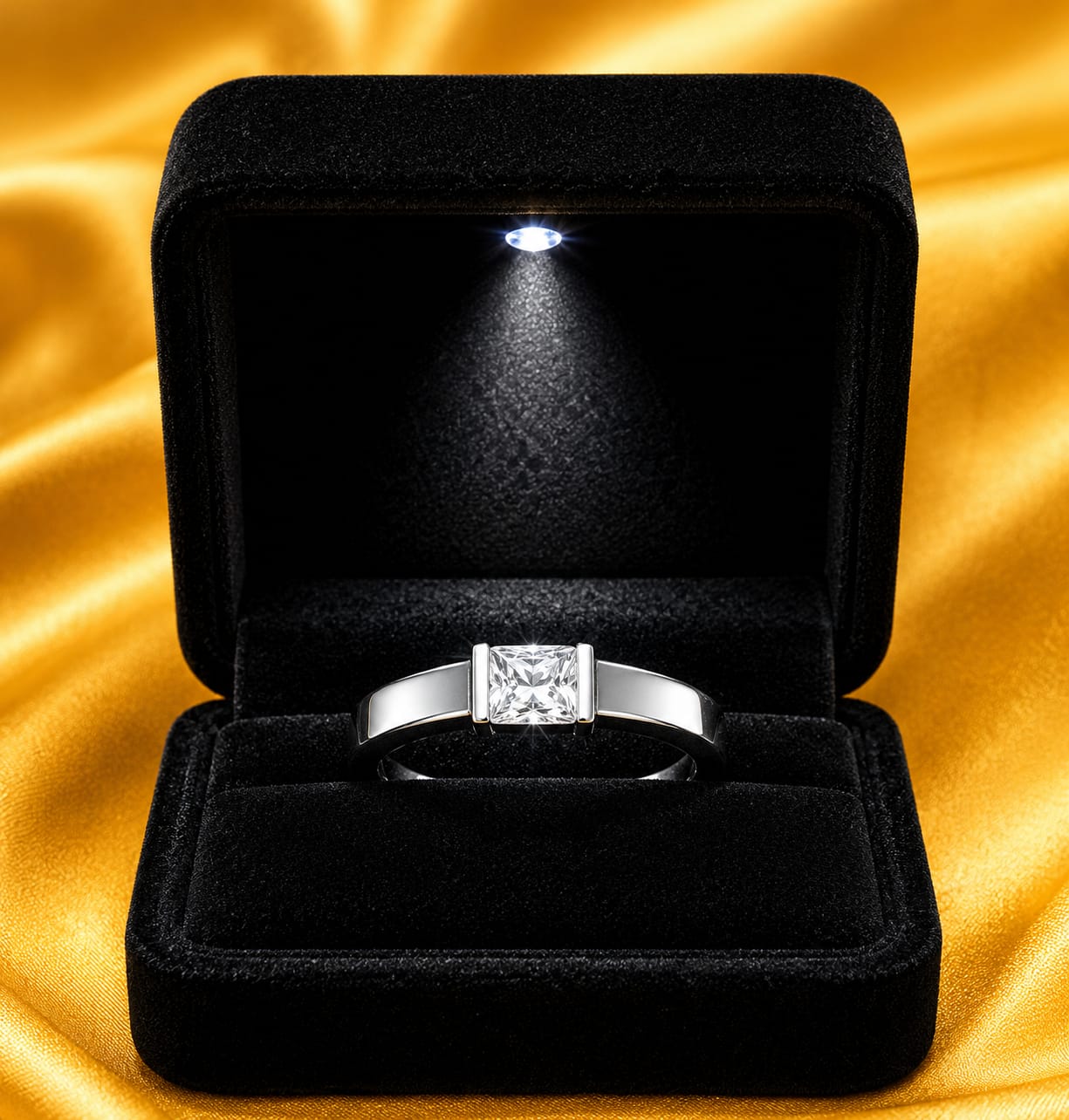 Princess Aura Solitaire Ring (0242)