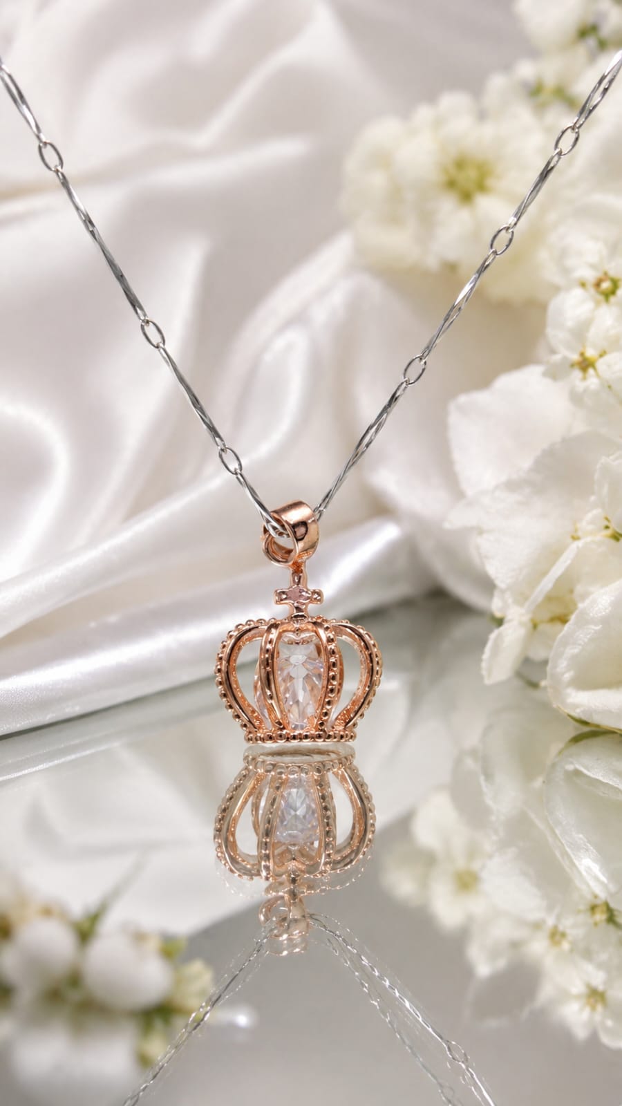 Royal Crown Pendant Necklace (JR438)