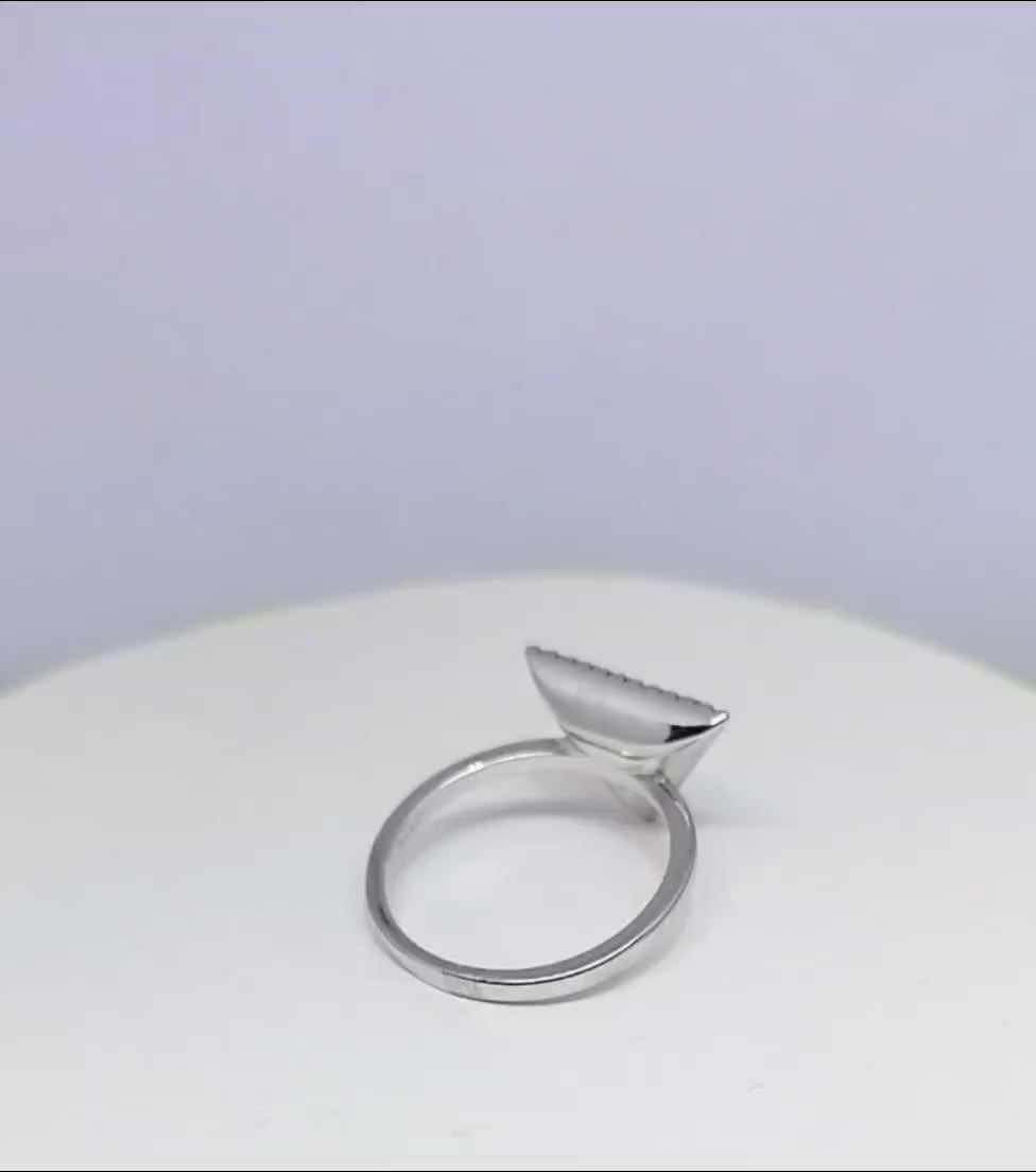 Colored Stone and Diamond Ring R 333